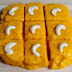 A picture of Frozen Mango Dessert.