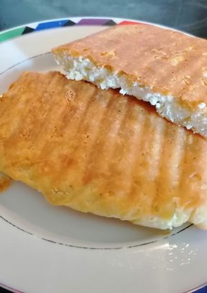 Φωτογραφία της συνταγής Τυρόπιτα στην τοστιέρα
