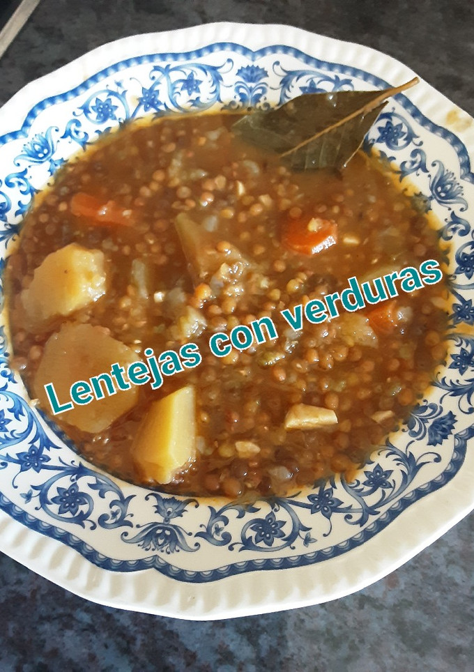 Una foto de ☆ Lentejas con verduras