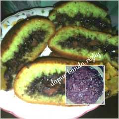 รูปของ Martabak pandan toping chocolatos