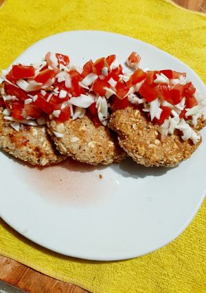 Una foto de Tortitas de atún, avena y amaranto