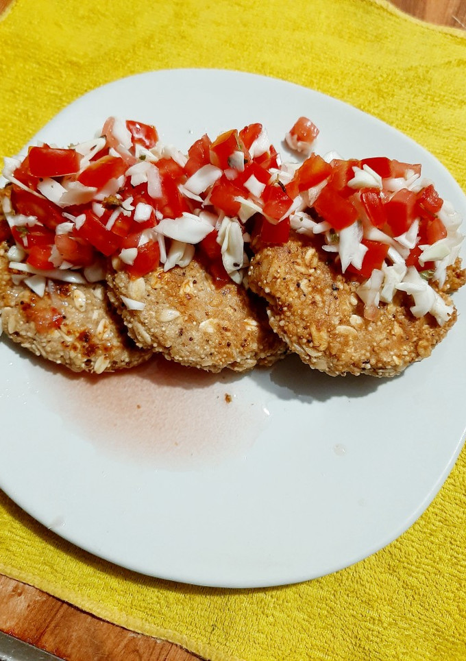 Una foto de Tortitas de atún, avena y amaranto