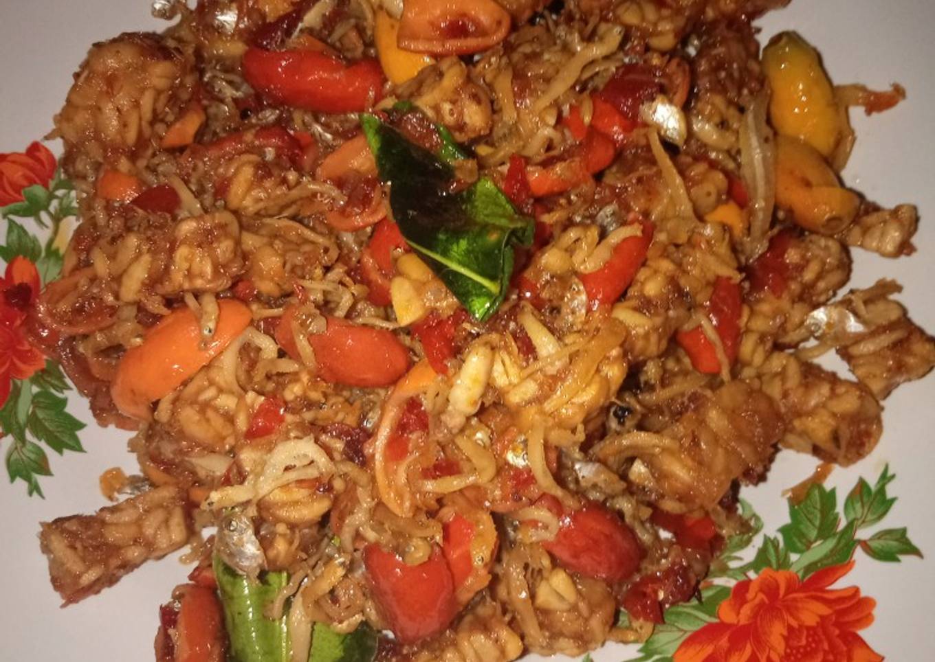 Balado teri medan kulit melinjo dan tempe