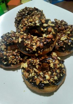 Foto resep Donat kentang toping coklat kacang