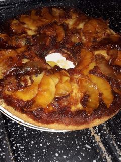 Una foto de Tarta invertida de manzana