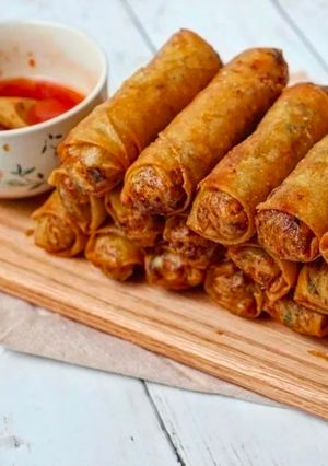 A picture of Pork Egg Rolls.