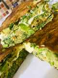 TORTILLA DE ACELGA RELLENA CON QUESO FRESCO 🥘🧀🥯🍷🍽️🥞