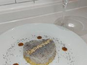 Una foto di mazzancolle salsa