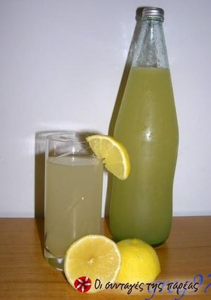 A picture of Organic lemonade.