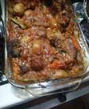 Pollo al horno con vegetales en mi salsa gravy