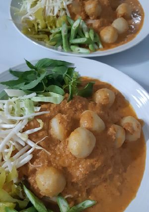 รูปของ "ขนมจีนน้ำยาปลาทูน่า" 🐟😋Rice Noodles with Tuna Curry Sauce