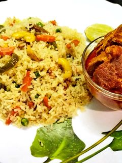 মিক্সড ফ্রায়েড রাইস(mixed fried rice recipe in Bengali) রেসিপির প্রধান ছবি
