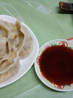 黑胡椒香菇高麗菜水餃(全素) 的食譜成品照片