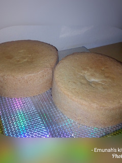 A picture of Sponge cake.