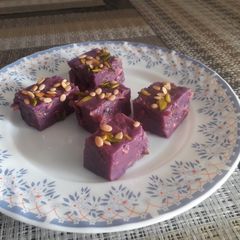 A picture of Karachi halwa.