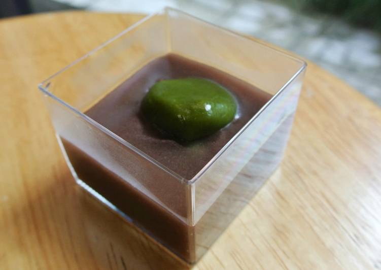 Matcha shiratama Mizu Yōkan ; Wagashi Matcha shiratama Mizu Yōkan ; Wagashi