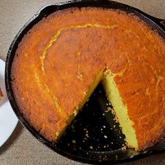 A picture of Grandma's Cornbread.