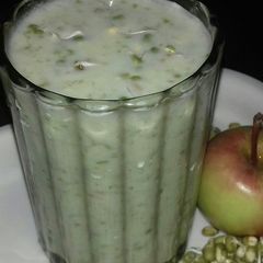 Apple sprouts MilkShake A picture of Apple sprouts MilkShake.