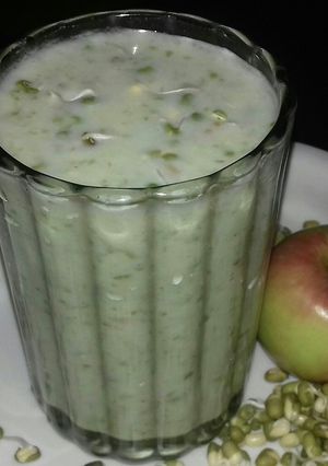 A picture of Apple sprouts MilkShake.