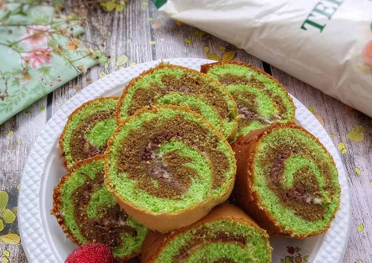 Bolu Gulung Pandan Moka