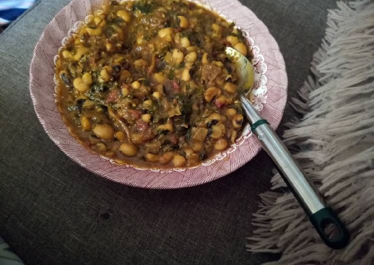 Beans porridge and ugwu leaves