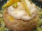 Une photo de avoine skyr oeufs
