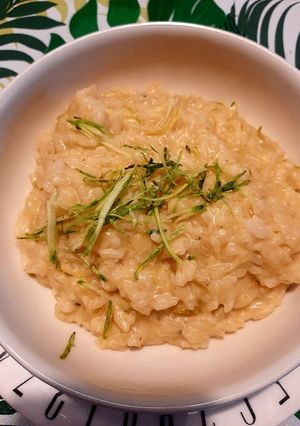 Una foto de 👩🏼‍🍳Risotto de Zucchini y Queso Azul 🙌