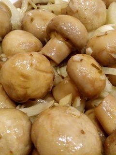 Фото Маринованые грибы (шампиньоны) как в магазине На Новый Год.