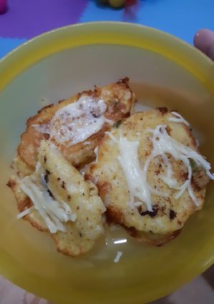 Foto resep MPASI 10+ : Pancake nasi ayam keju