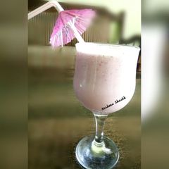 A picture of Strawberry Smoothie.