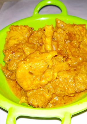 A picture of Golden Chicken.