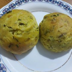 Khara/ Masala buns A picture of Khara/ Masala buns.