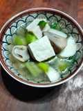 Sup jamur merang baso ikan oyong