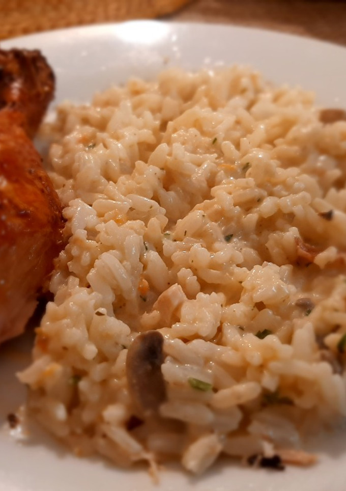 Una foto de Arroz a la Crema de Champignones con Pollo al Horno