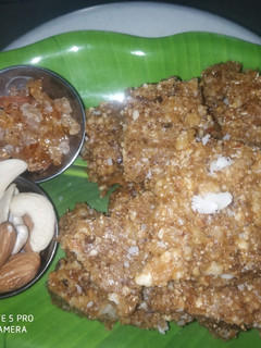 गोंद पाक (Gond pak recipe in Hindi) रेसिपी मुख्य फोटो