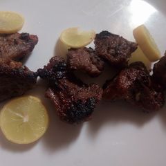 A picture of Grilled lamp in apan.