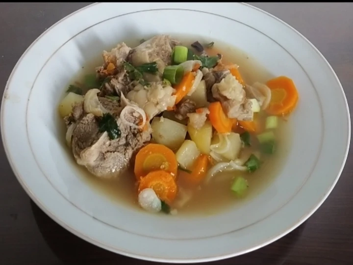 Langkah Mudah untuk Membikin Resep Sop Tulang Sapi yang Bikin Ngiler Anti Ribet, Sempurna