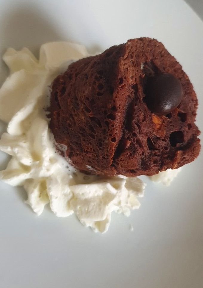 Una foto de Mug cake de chocolate (Sin gluten y sin azúcar)