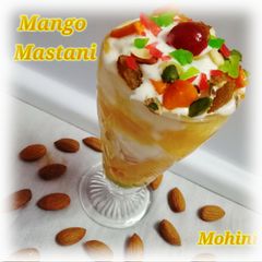A picture of Mango mastani.