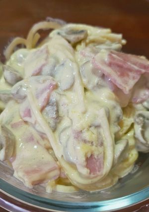 รูปของ สปาเก็ตตี้ครีมซอส