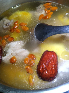 青木瓜燉排骨湯 的食譜成品照片