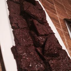 A picture of How to make 3 ingredient Nutella brownies.