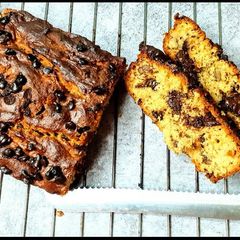 A picture of Bishop nut bread.