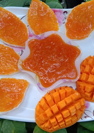 A picture of Mango jam.