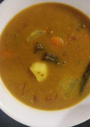 A picture of Sindhi kadhi.
