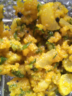 મૂળા નું લોટ વાળું સાક(mula na lot nu saak recipe in Gujarati) રેસીપી મુખ્ય ફોટો
