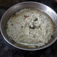 A picture of Peanuts Thuvaiyal.