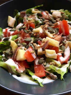 Una foto de Ensalada con anchoas 🥗