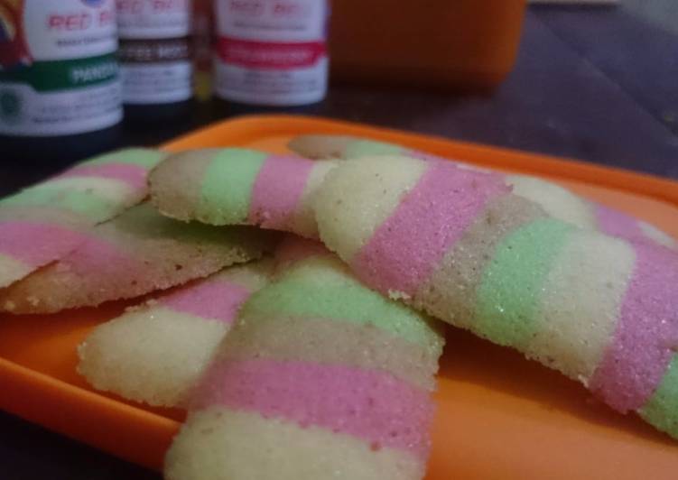 Resep: SempurnaLidah kucing pelangi
