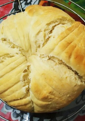A picture of Wool roll bread.